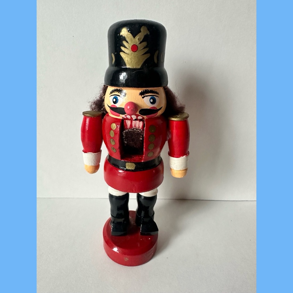 Vintage Wooden Nutcracker Soldier Figure Red Uniform Christmas Decor 5 Inch